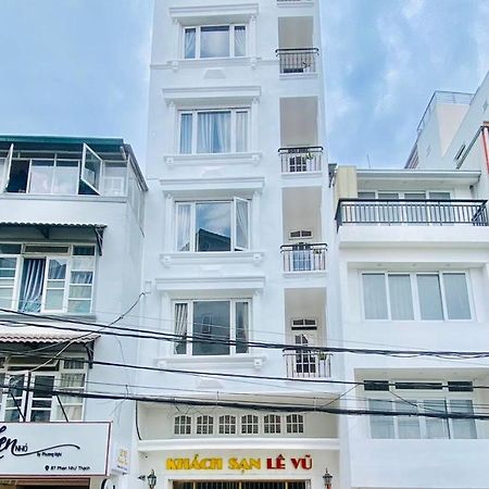 Oyo 1196 Le Vu Hotel Đà Lạt Exterior foto