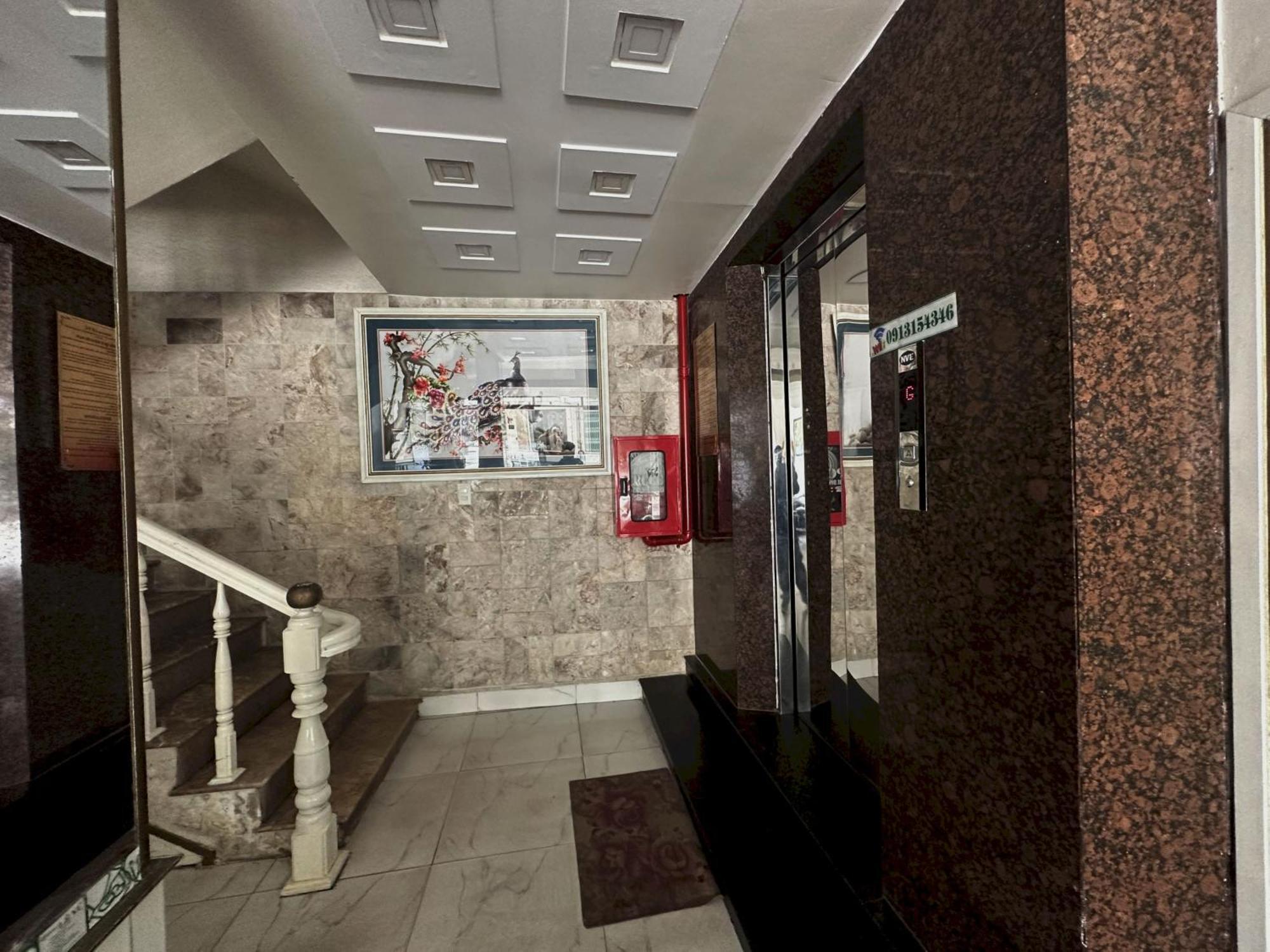 Oyo 1196 Le Vu Hotel Đà Lạt Exterior foto
